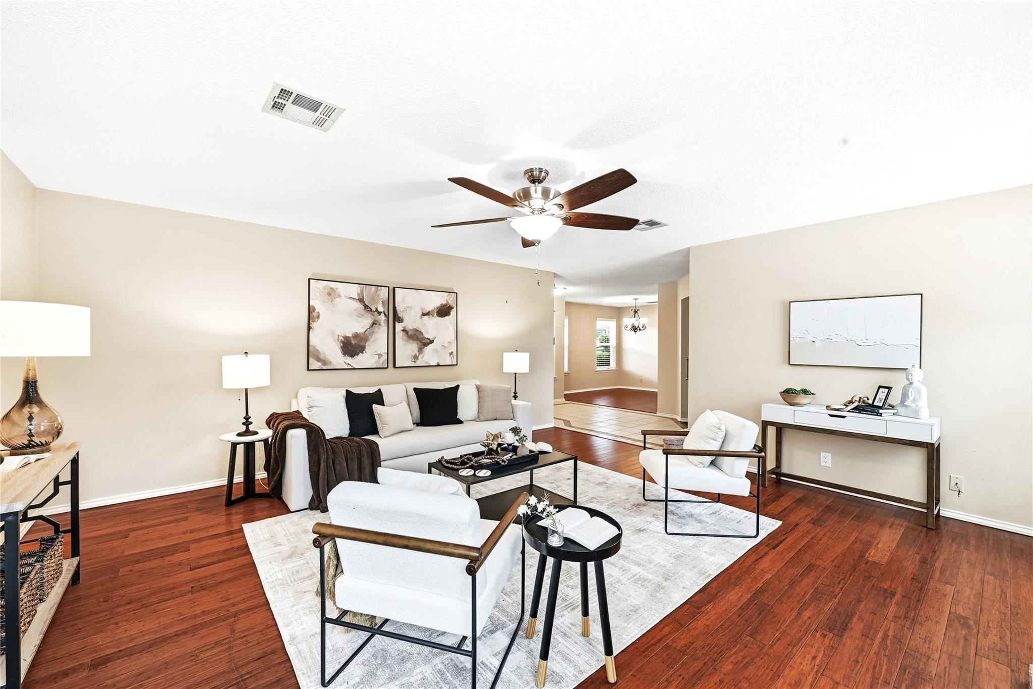 19b1b547-86ba-43dc-9d2e-32c08194bee9