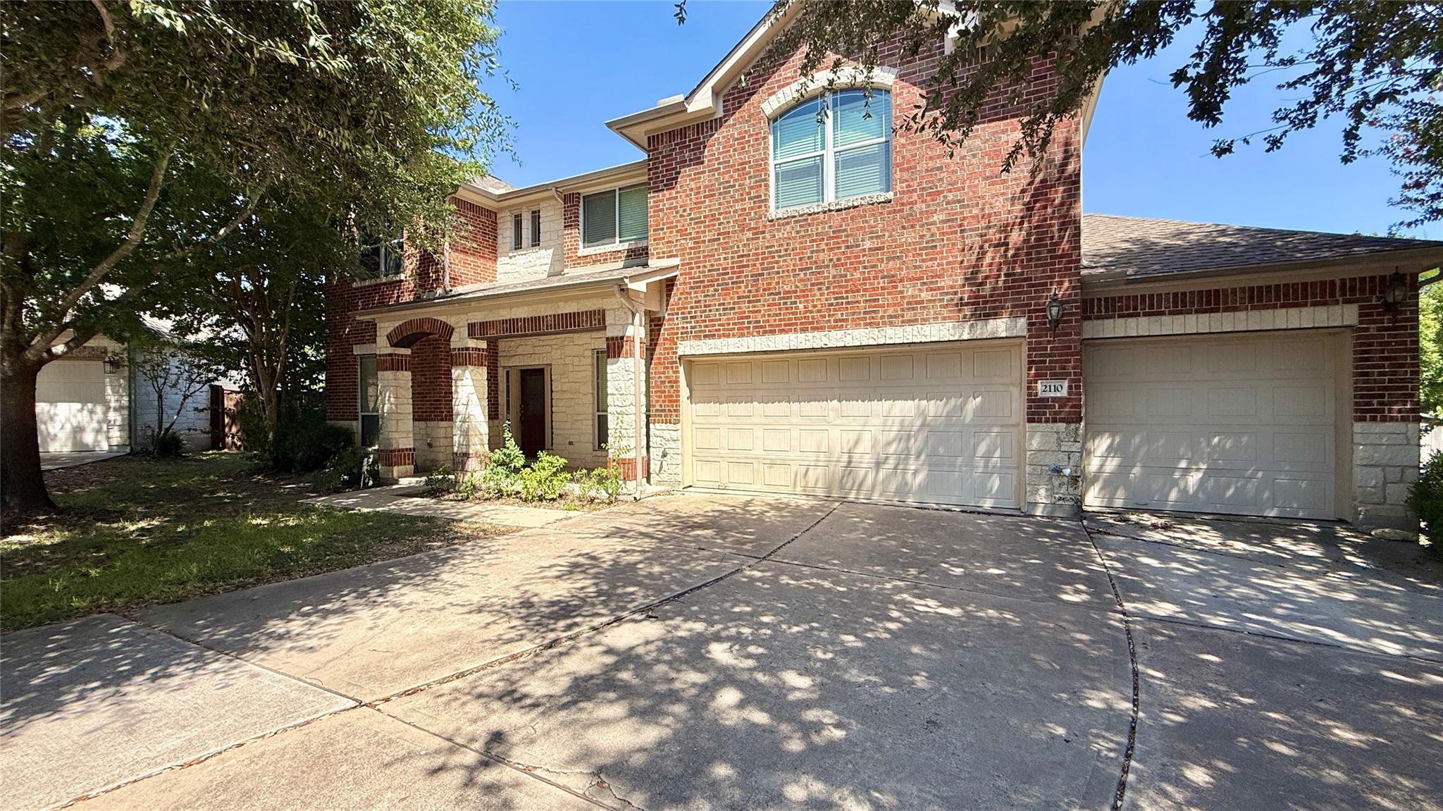 2110 Reston CV