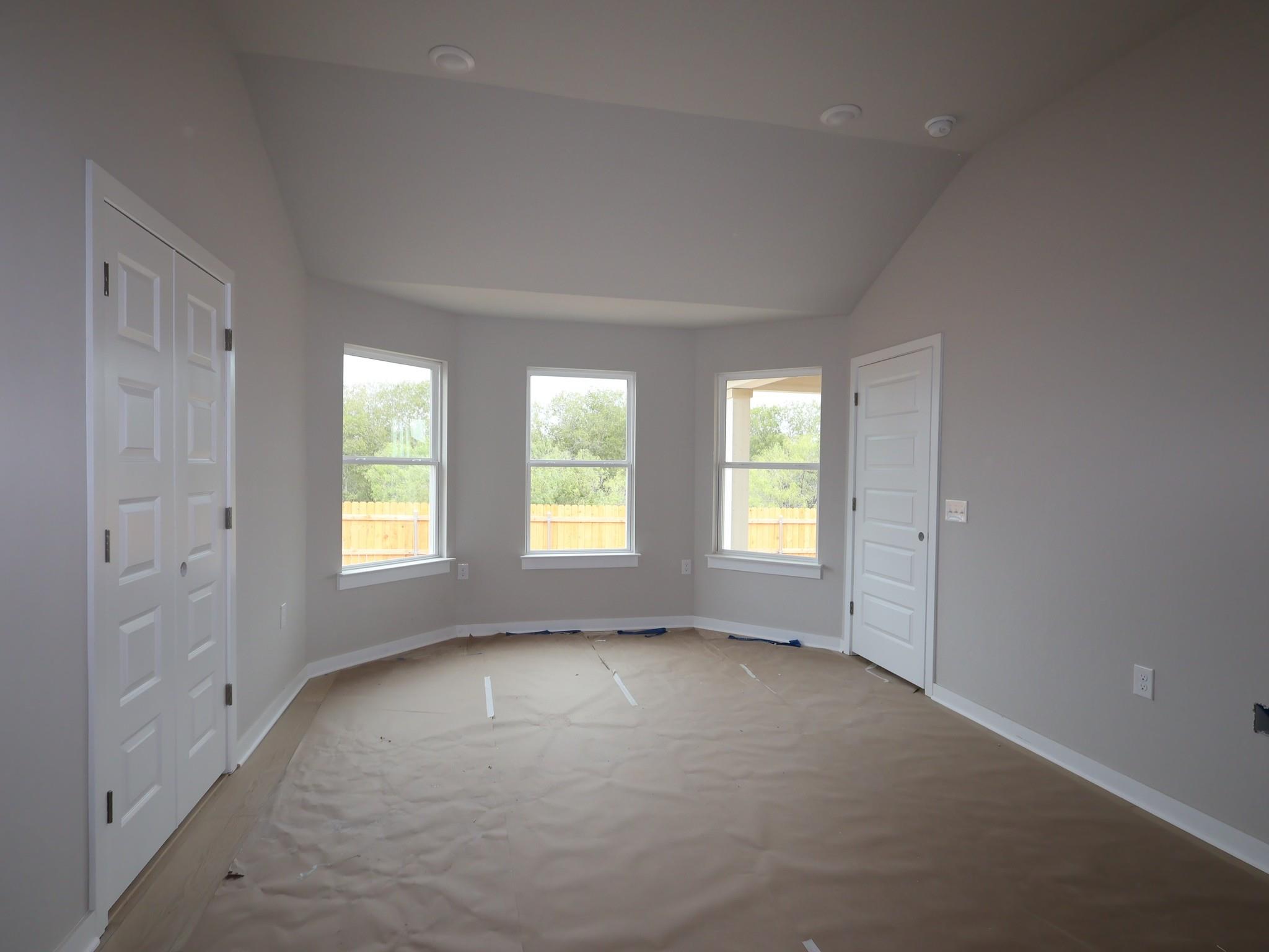 9400 Furman DR
