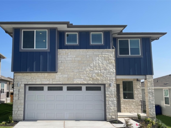 2312 Tucker LN