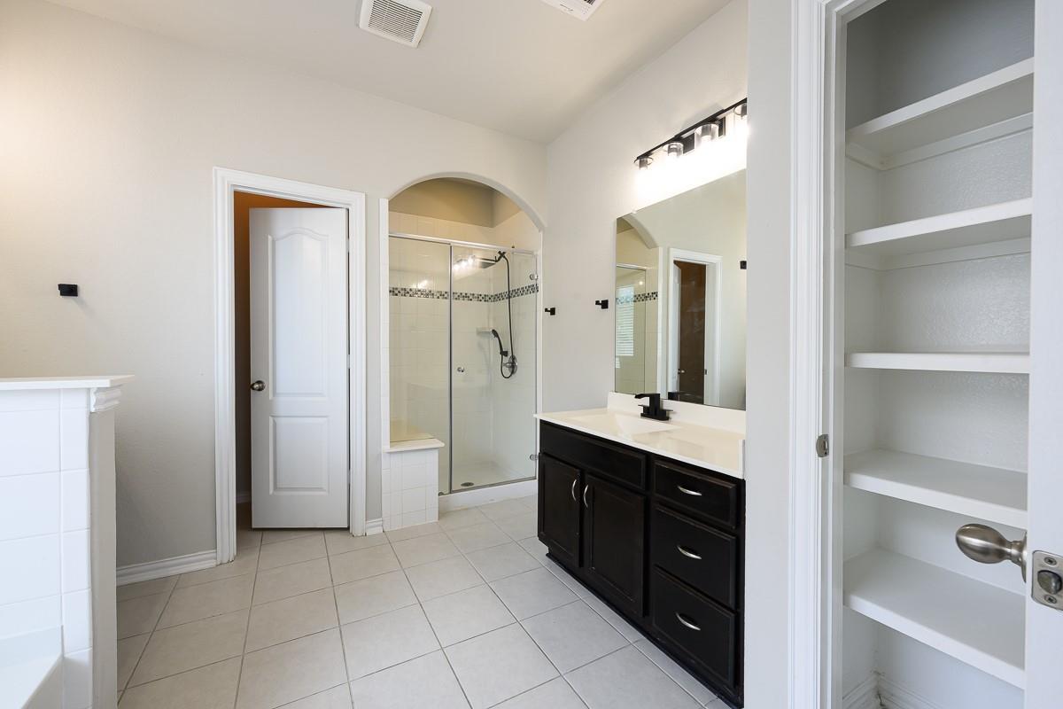 361 Vista Gardens DR