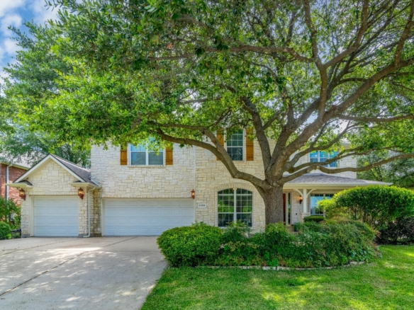 2701 Covington PL