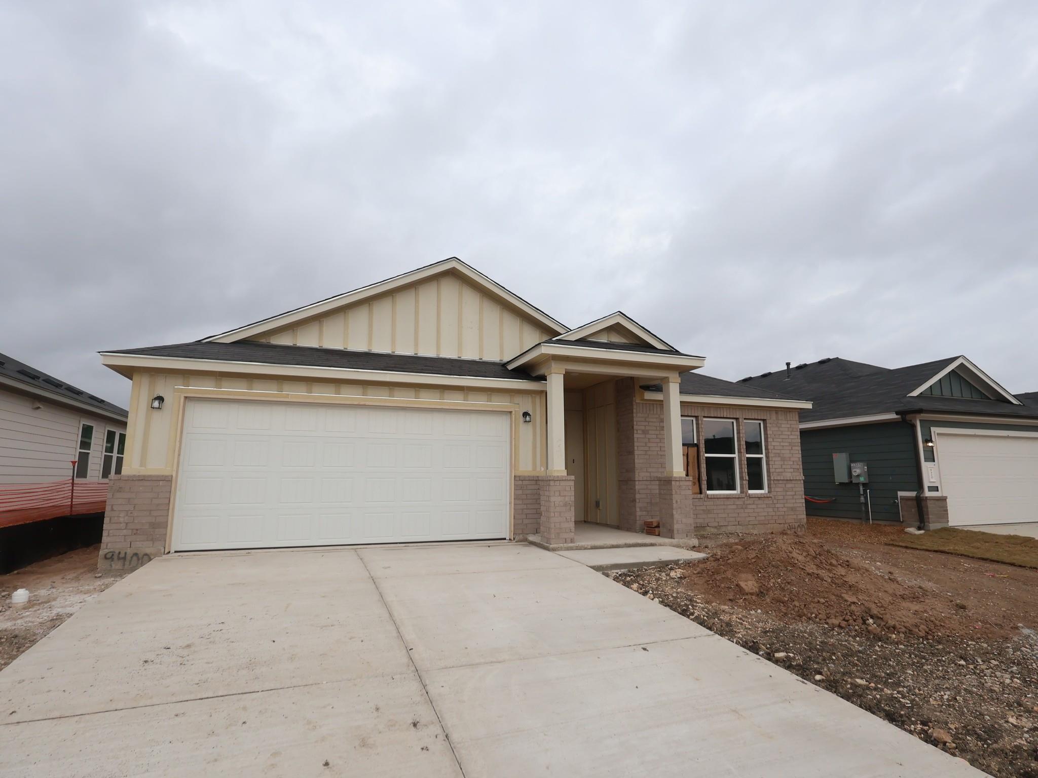 9400 Furman DR