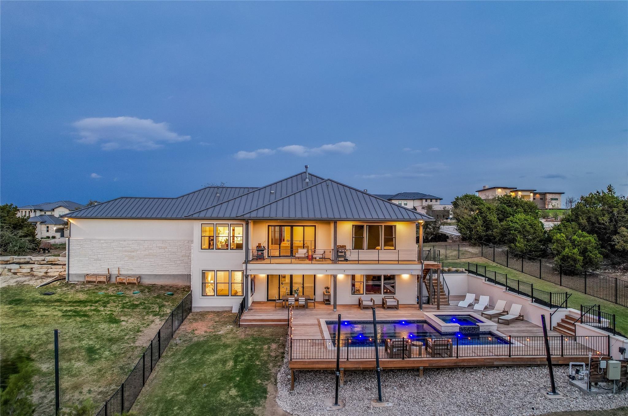 15421 McCormick Vista DR