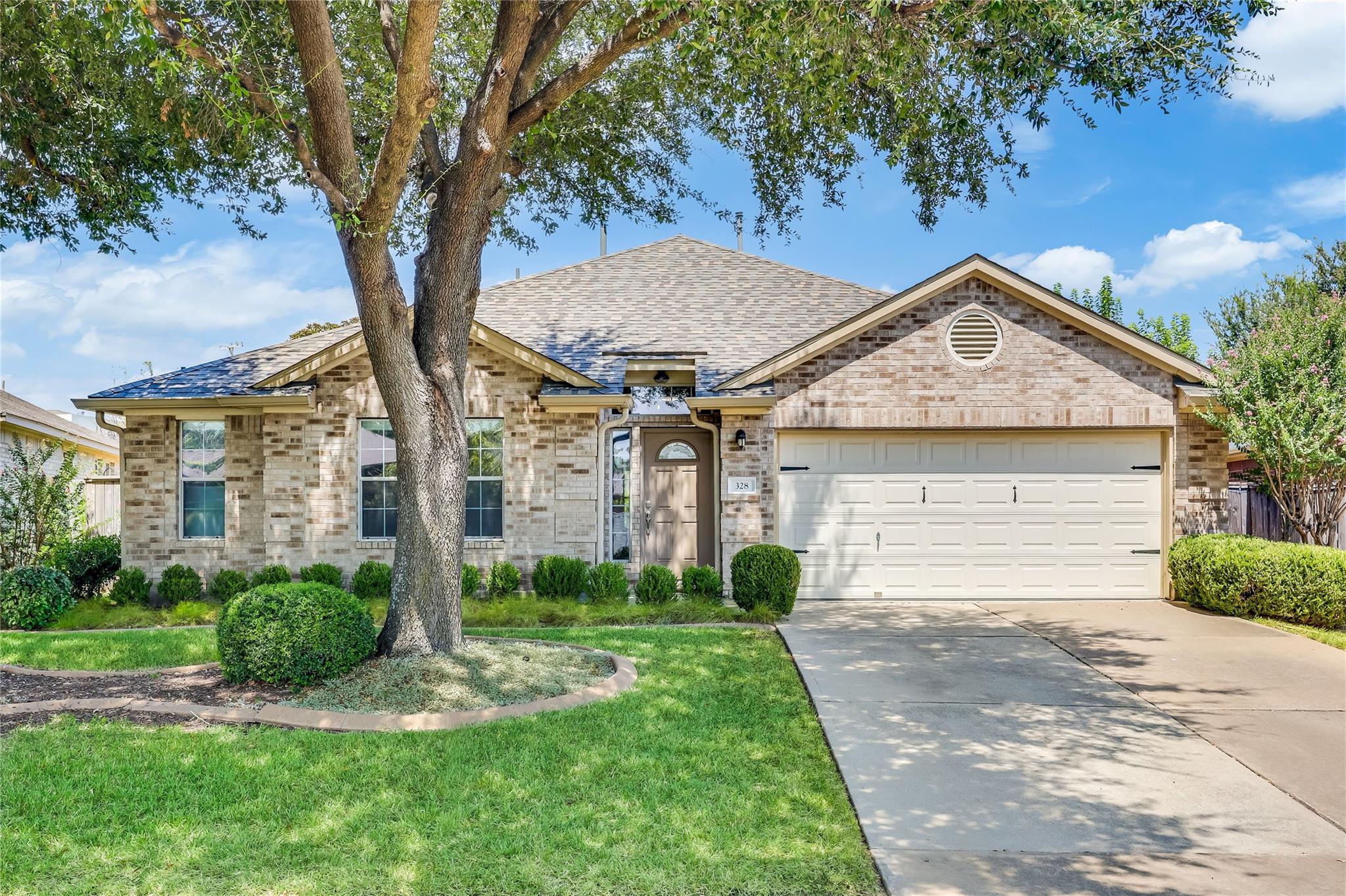 328 Hidden Brook LN
