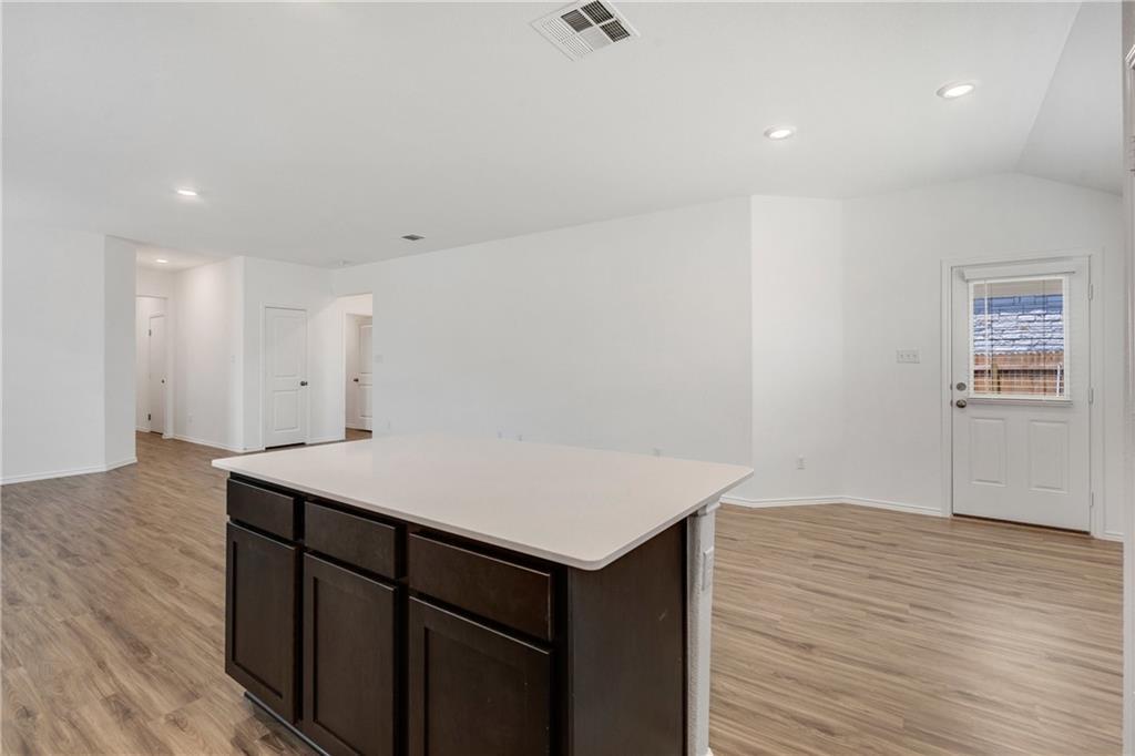 3204 Kenner DR