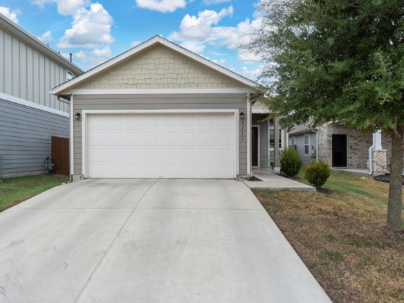 6217 Gunflint DR