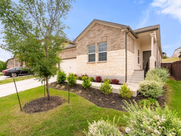 1240 Sweetspire ST