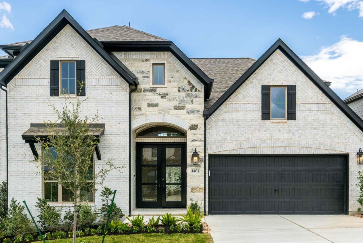 1401 Amanda Paige DR