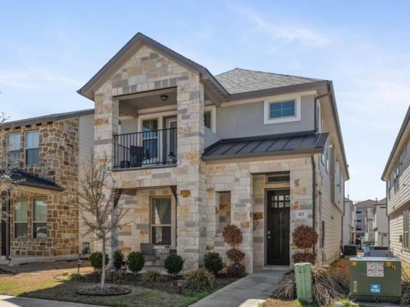 177 Diamond Point DR