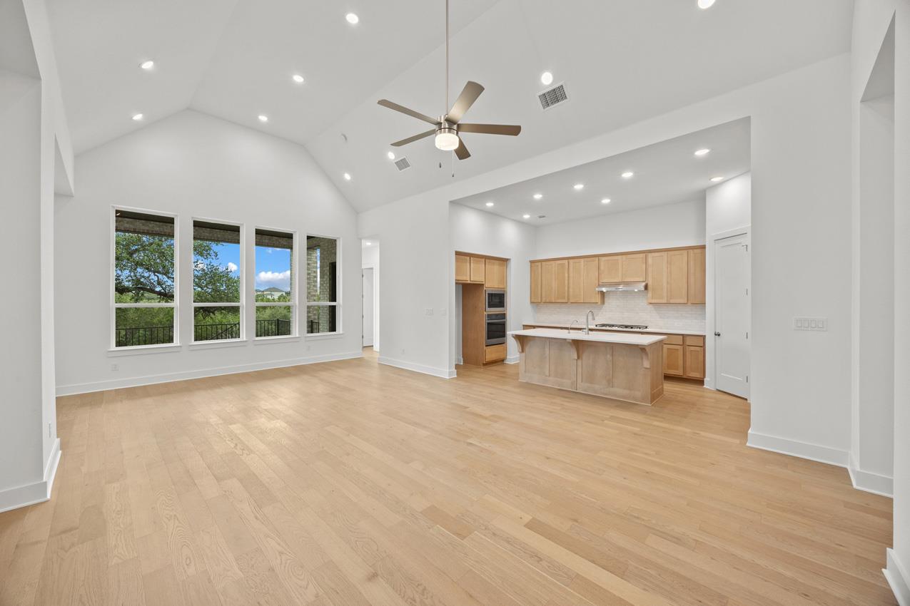 1700 Crimson Sunset DR
