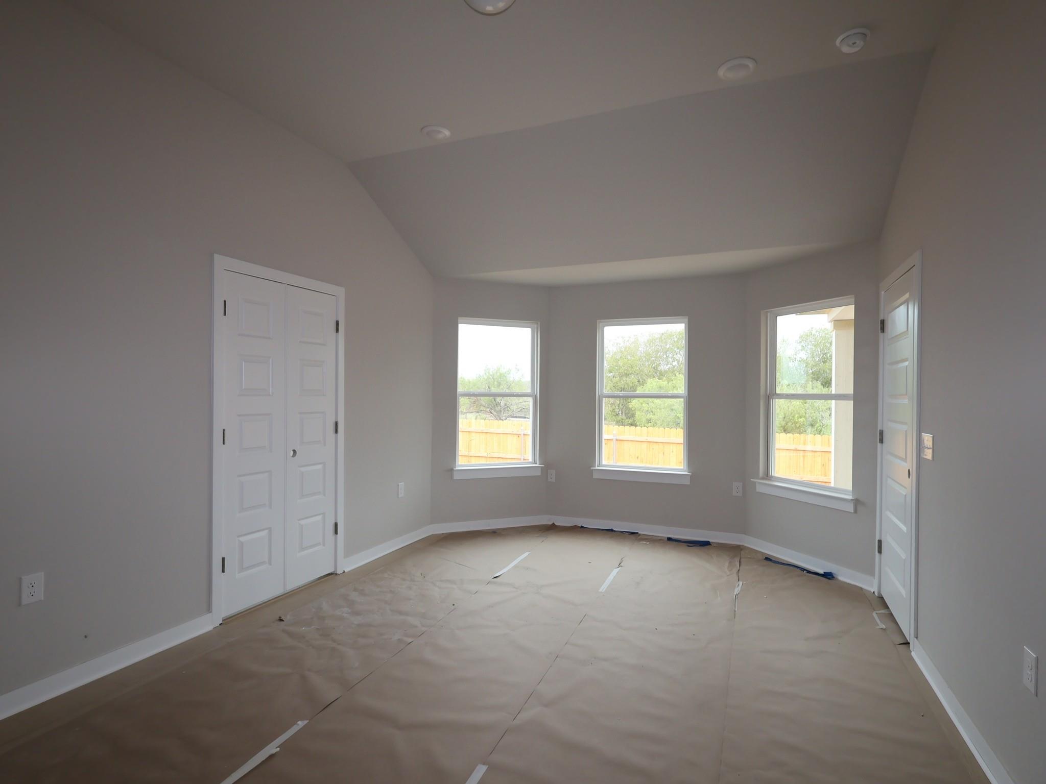 9400 Furman DR