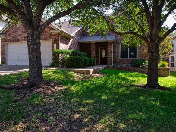 2412 Silver Spur LN