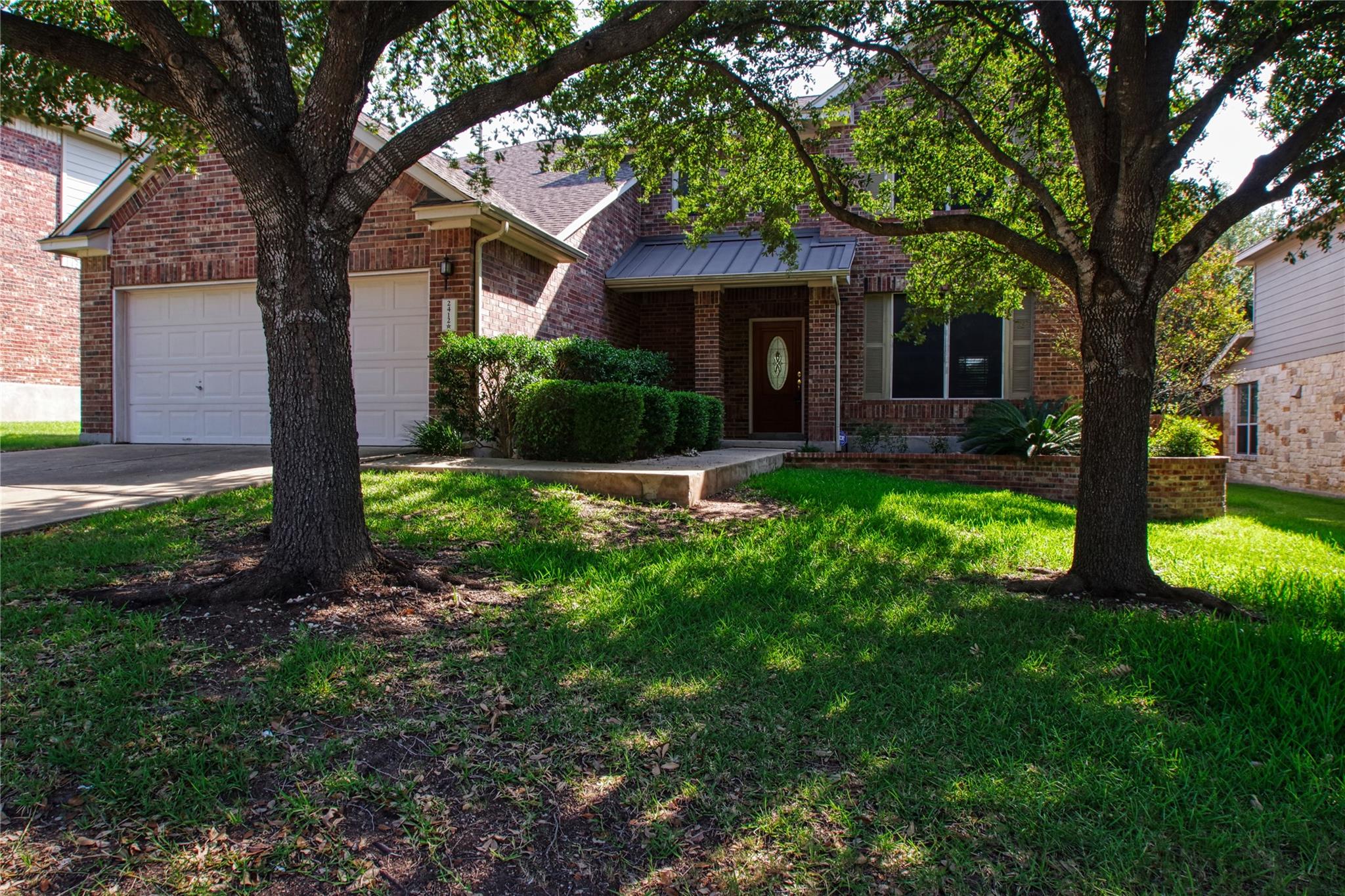 2412 Silver Spur LN