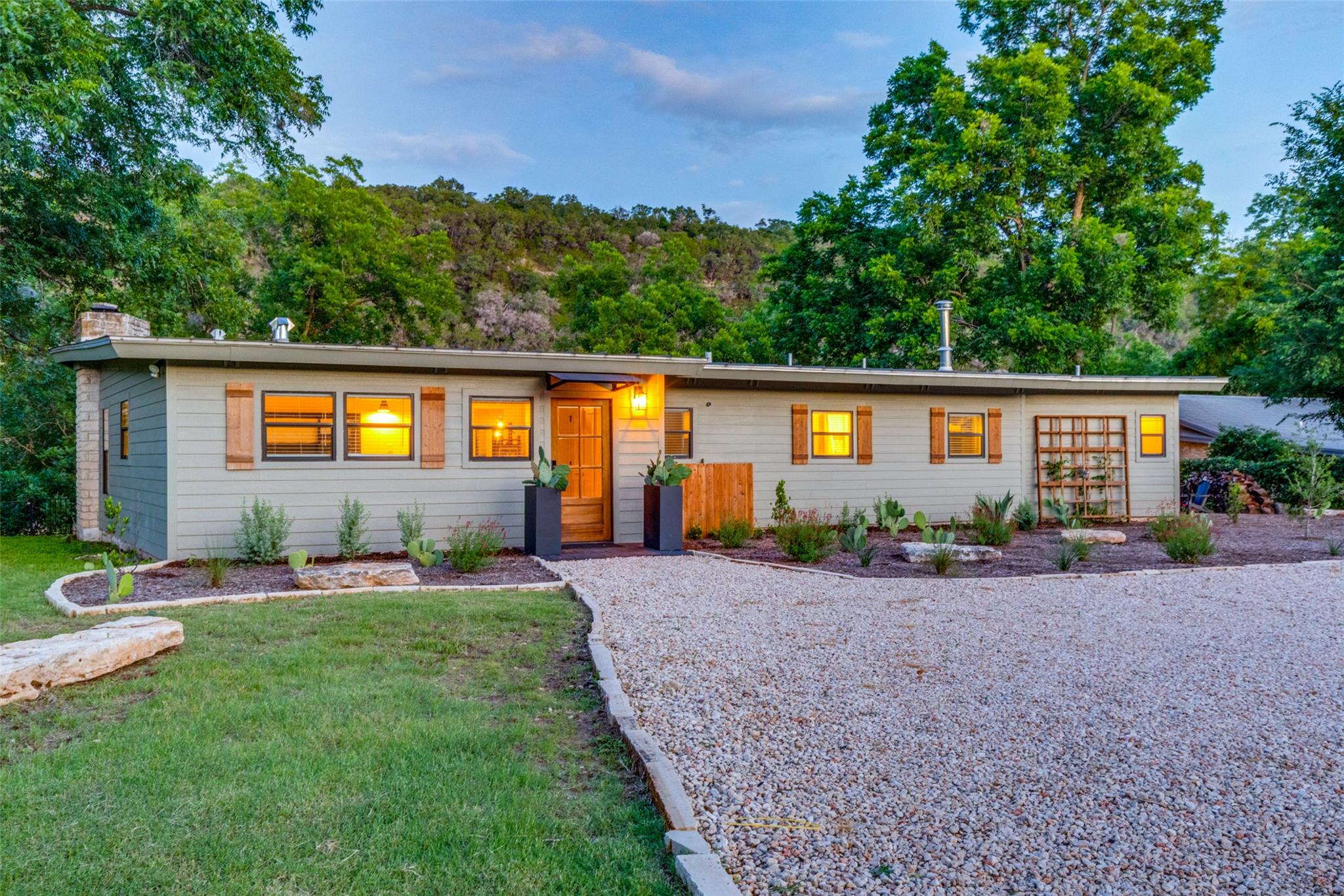 303 Lago Verde RD