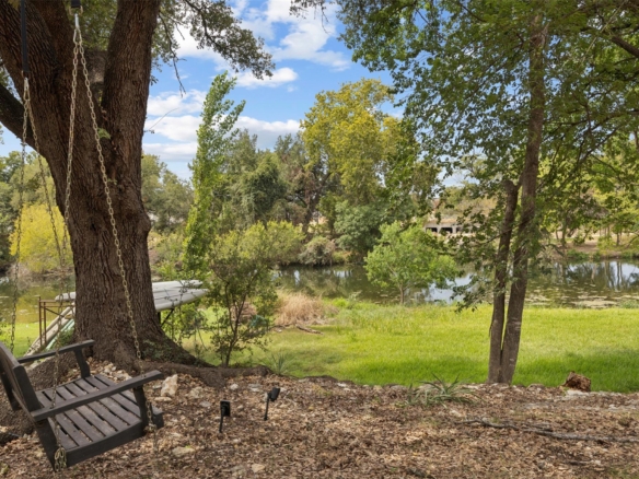1800 Brushy Bend DR