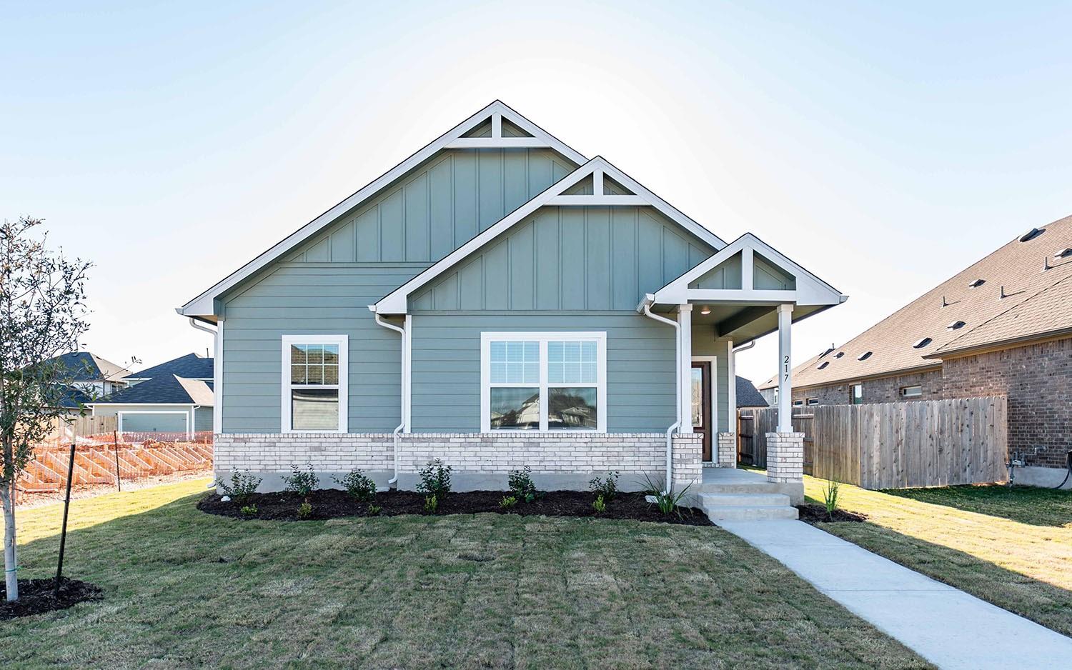 217 Everglades DR