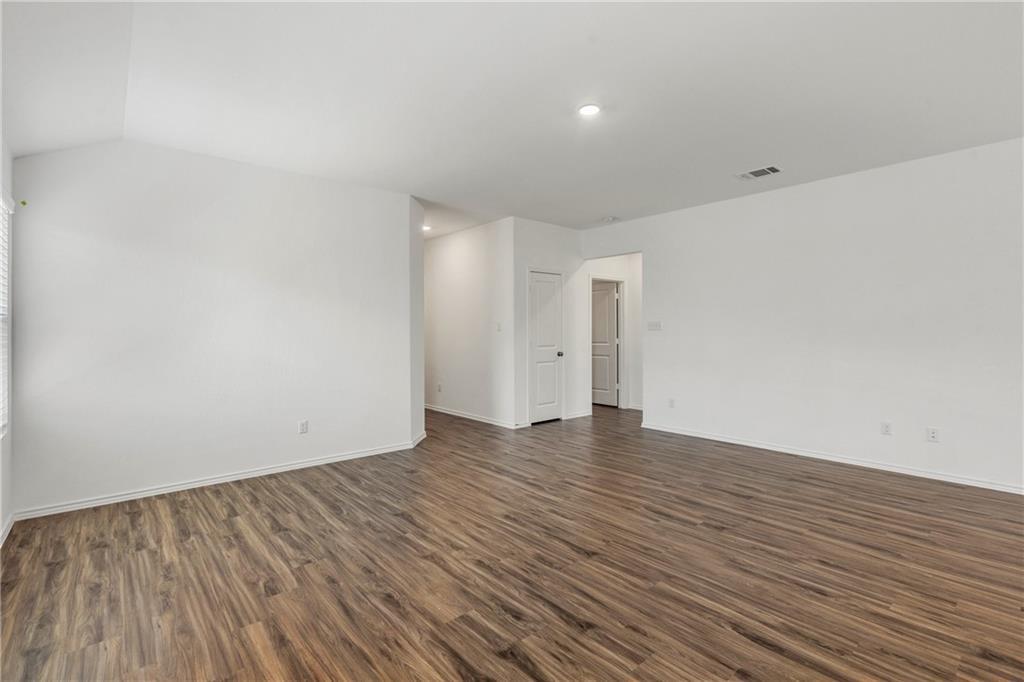 3204 Kenner DR