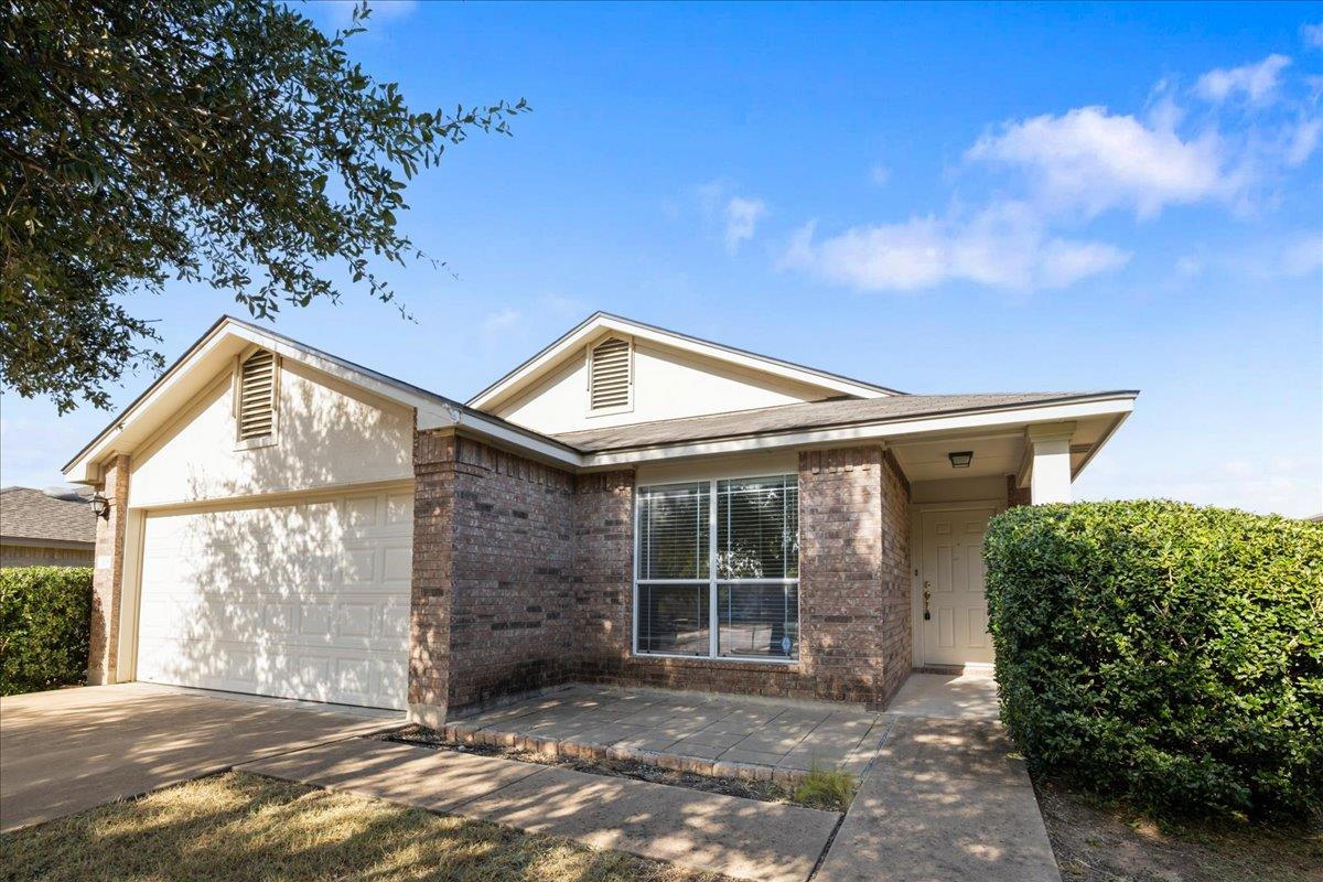 1118 Remington DR