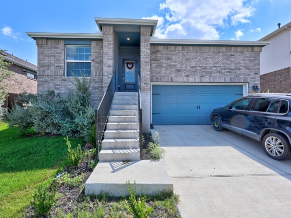 2321 Four Waters LOOP