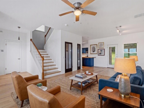 2720 Oak Springs DR