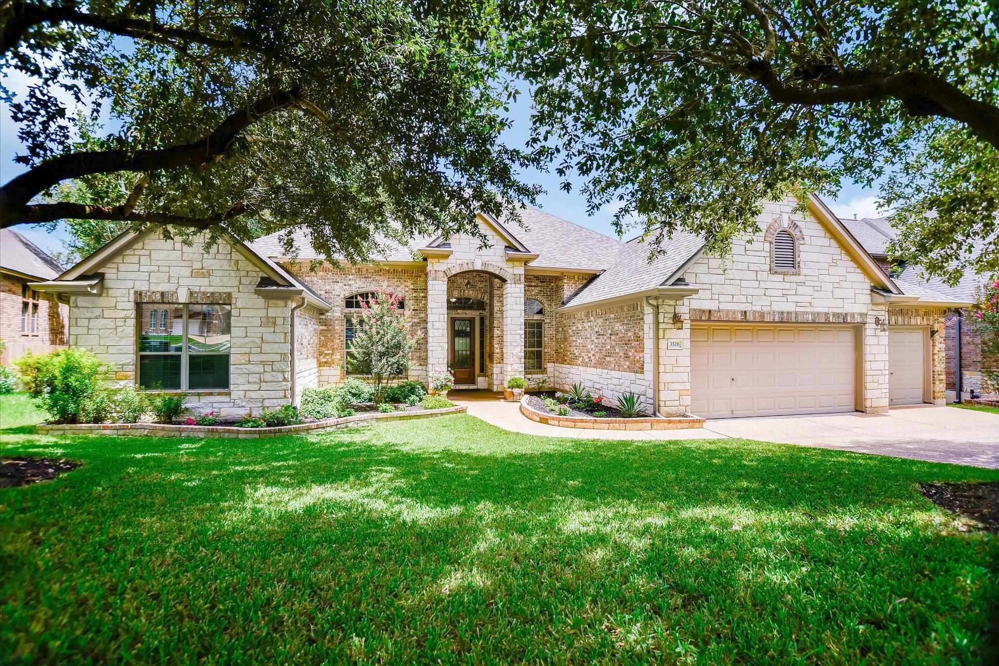 3526 Aquamarine DR