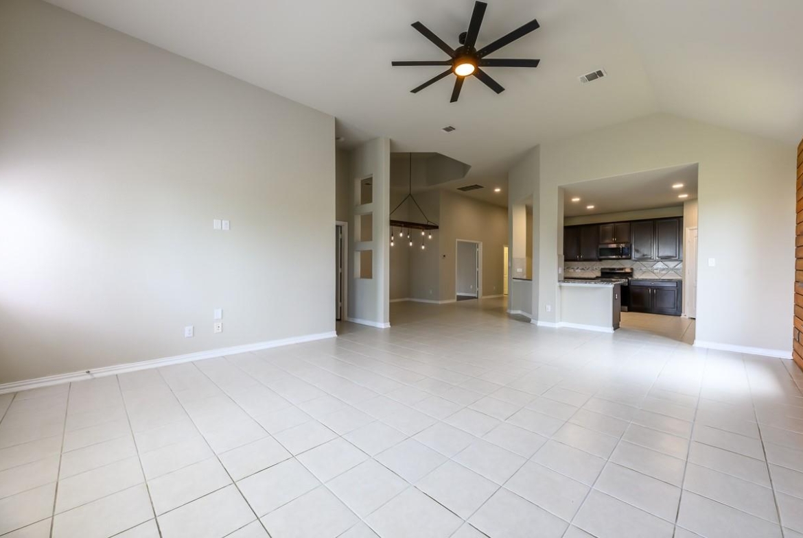 361 Vista Gardens DR