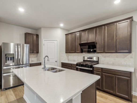 111 Magnolia Ranch LN