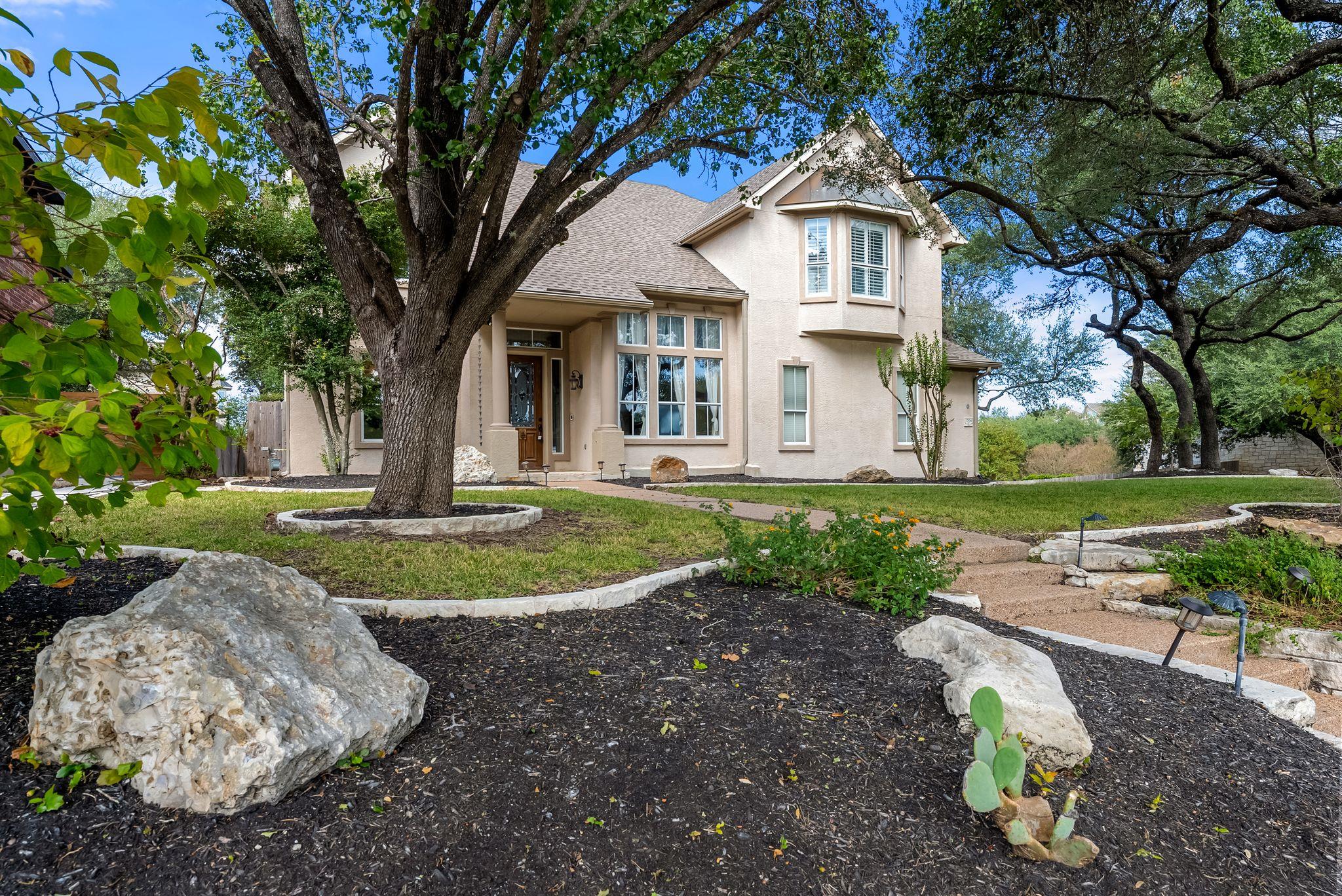 3704 Mira Vista DR