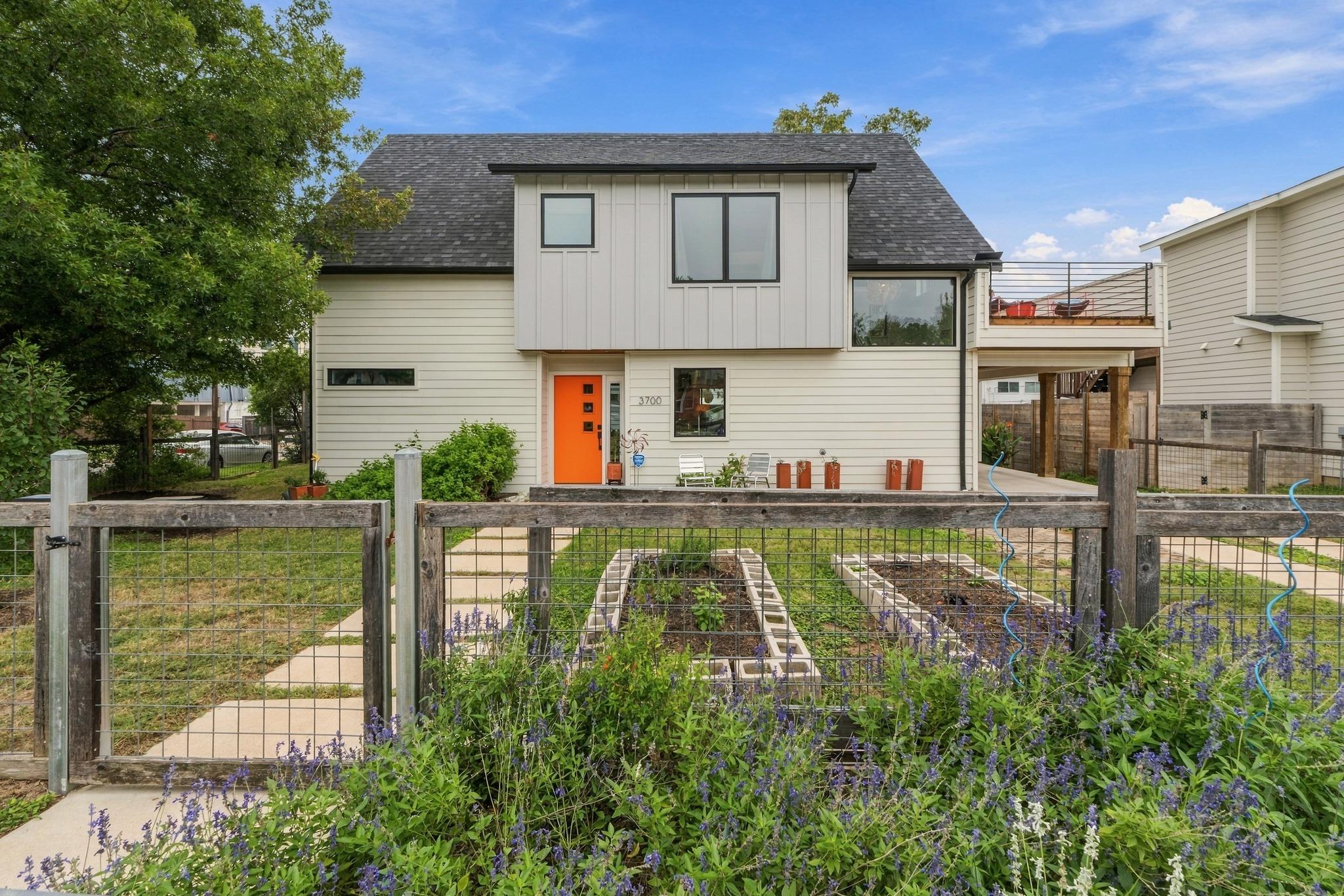 3700 Tower View CT