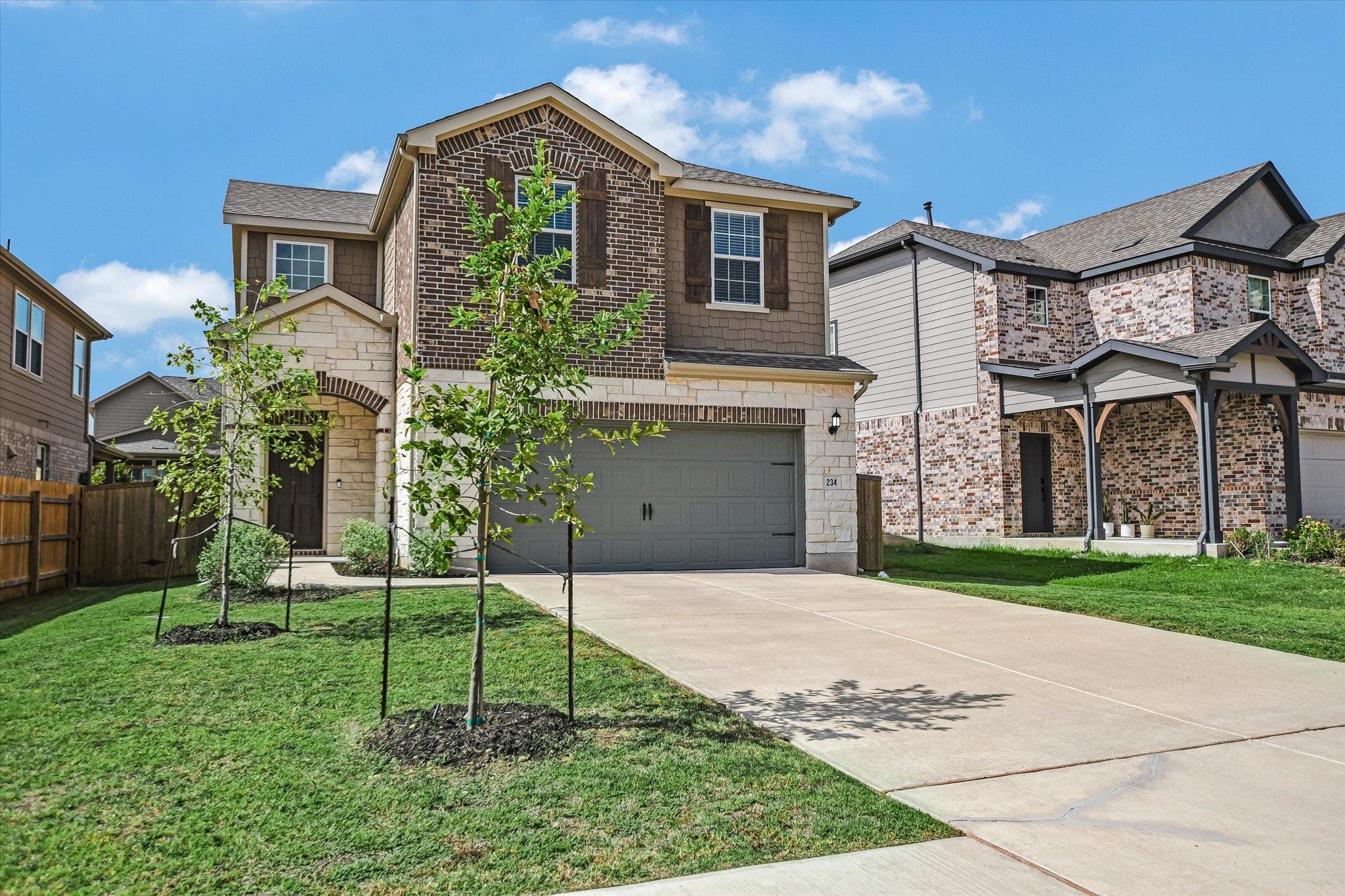 234 Queen Topsail WAY