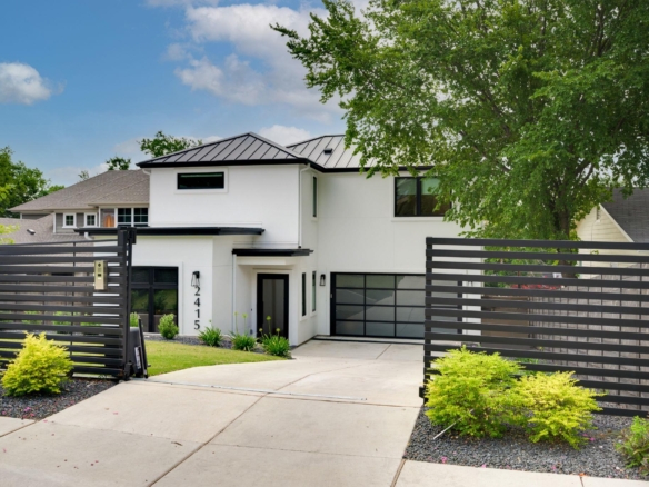 2415 McCall RD