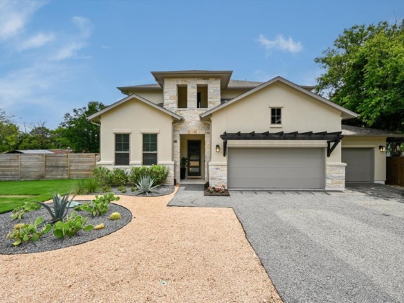 913 Presa Arriba RD
