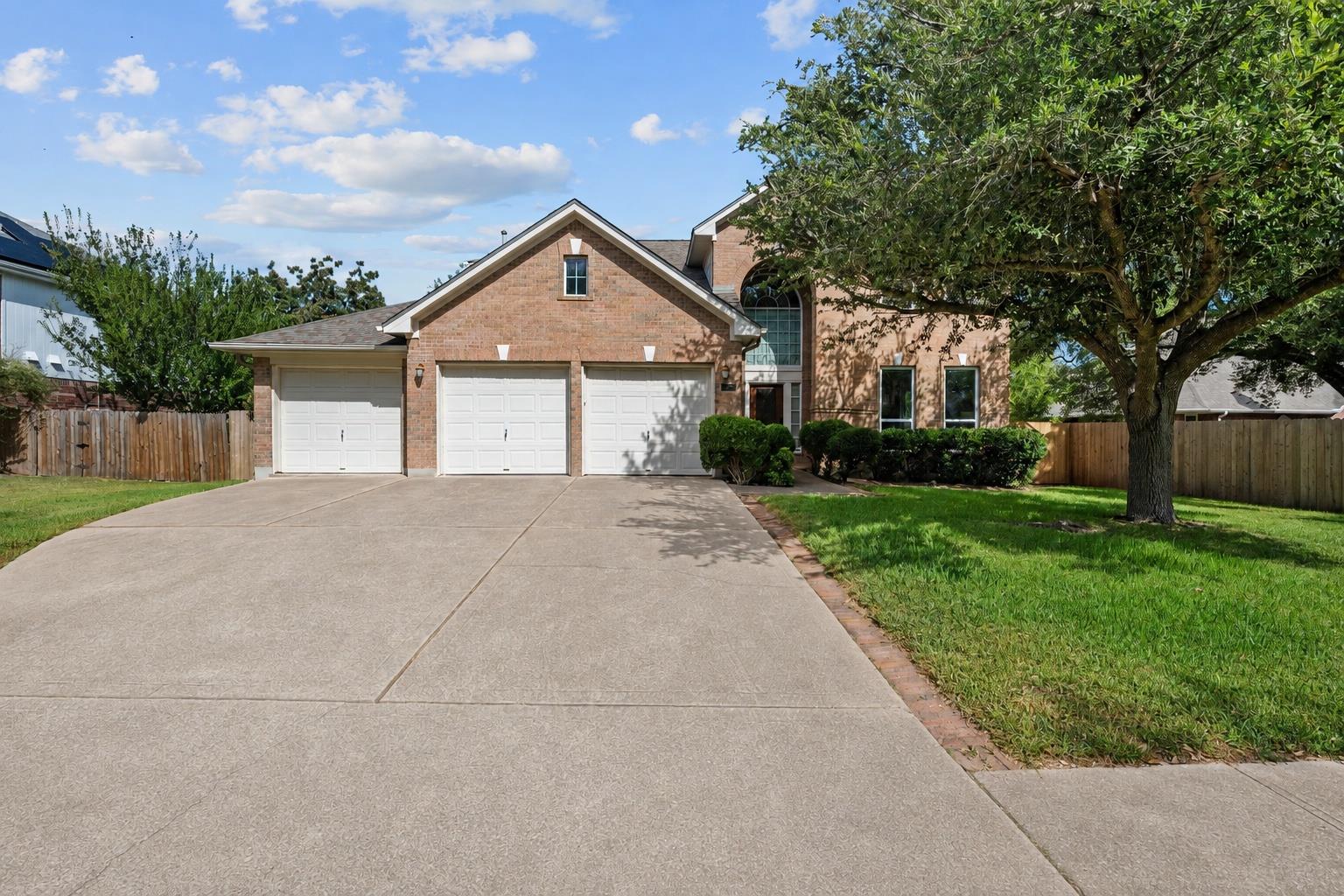 10808 Beachmont LN