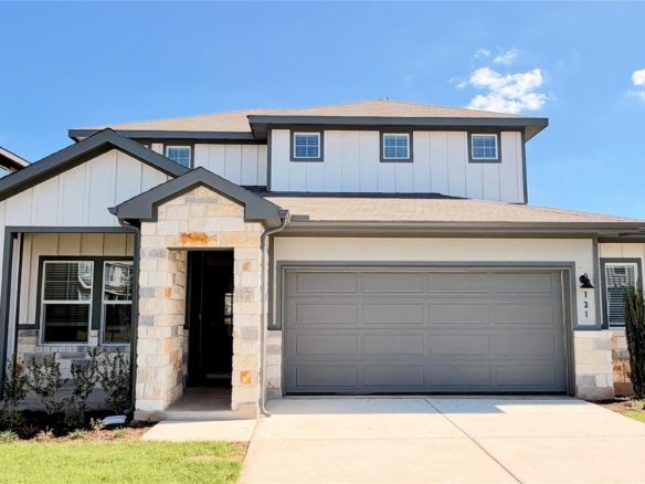 121 Limestone Creek WAY