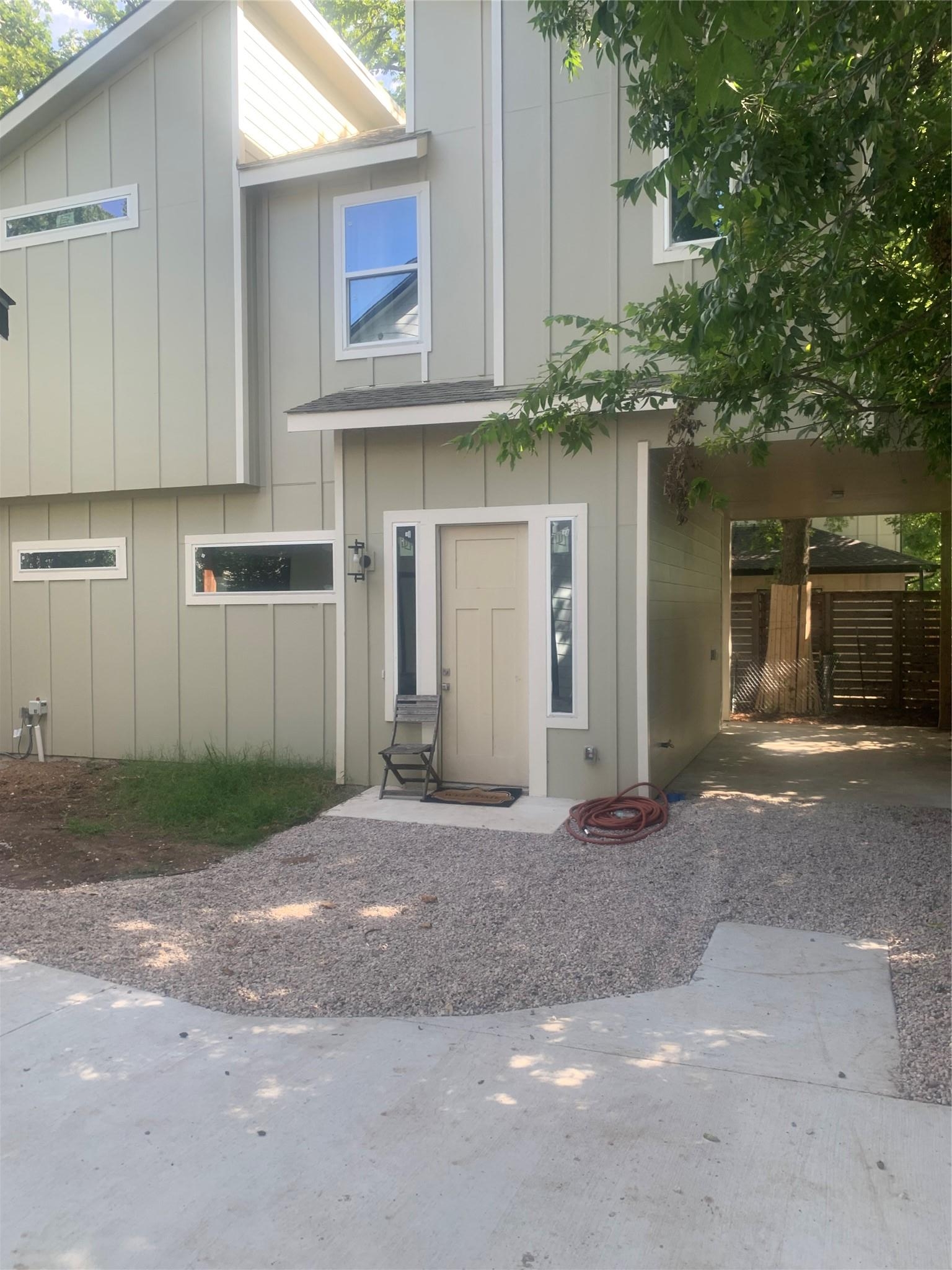 613B East 50th ST