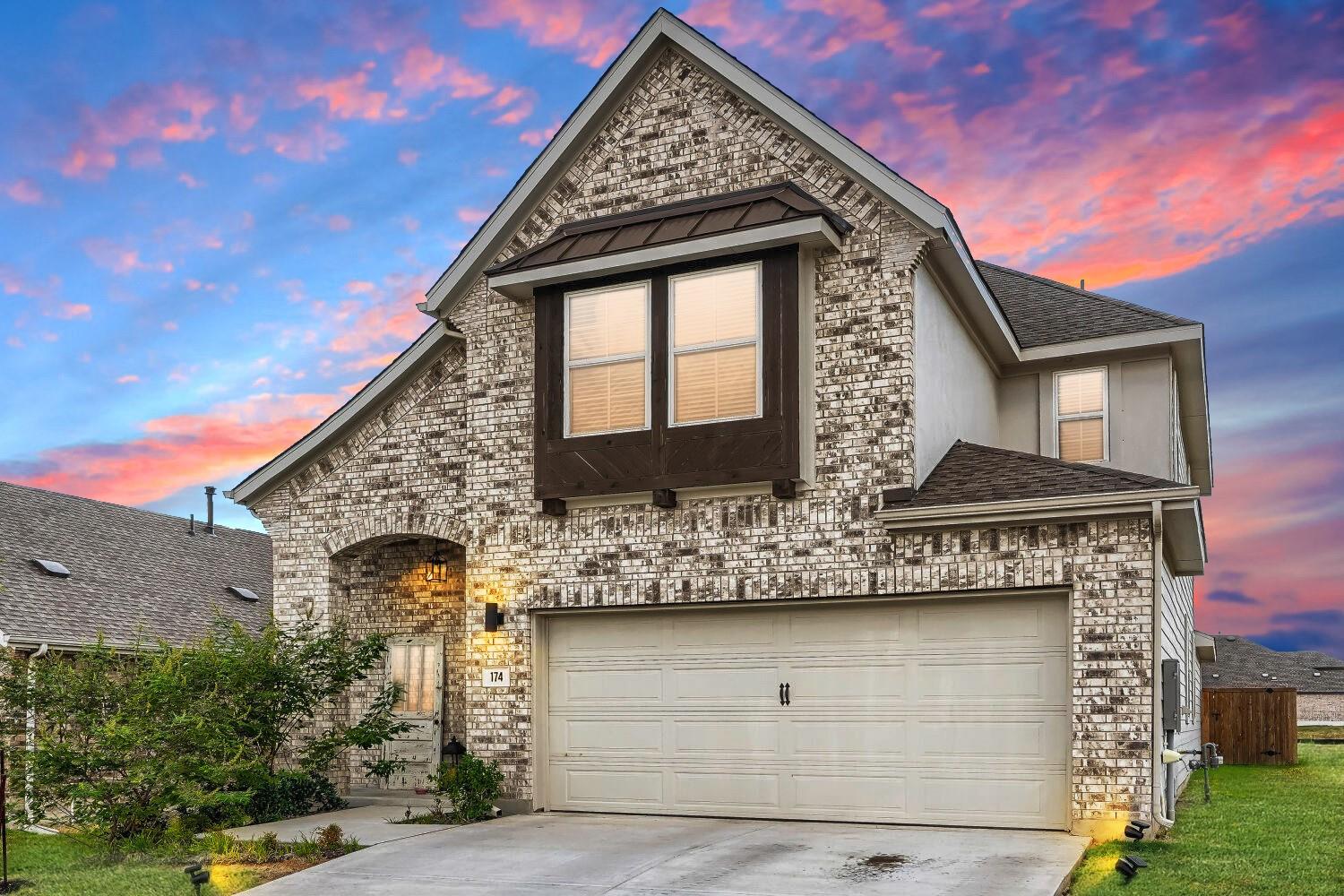 174 Shackleton DR
