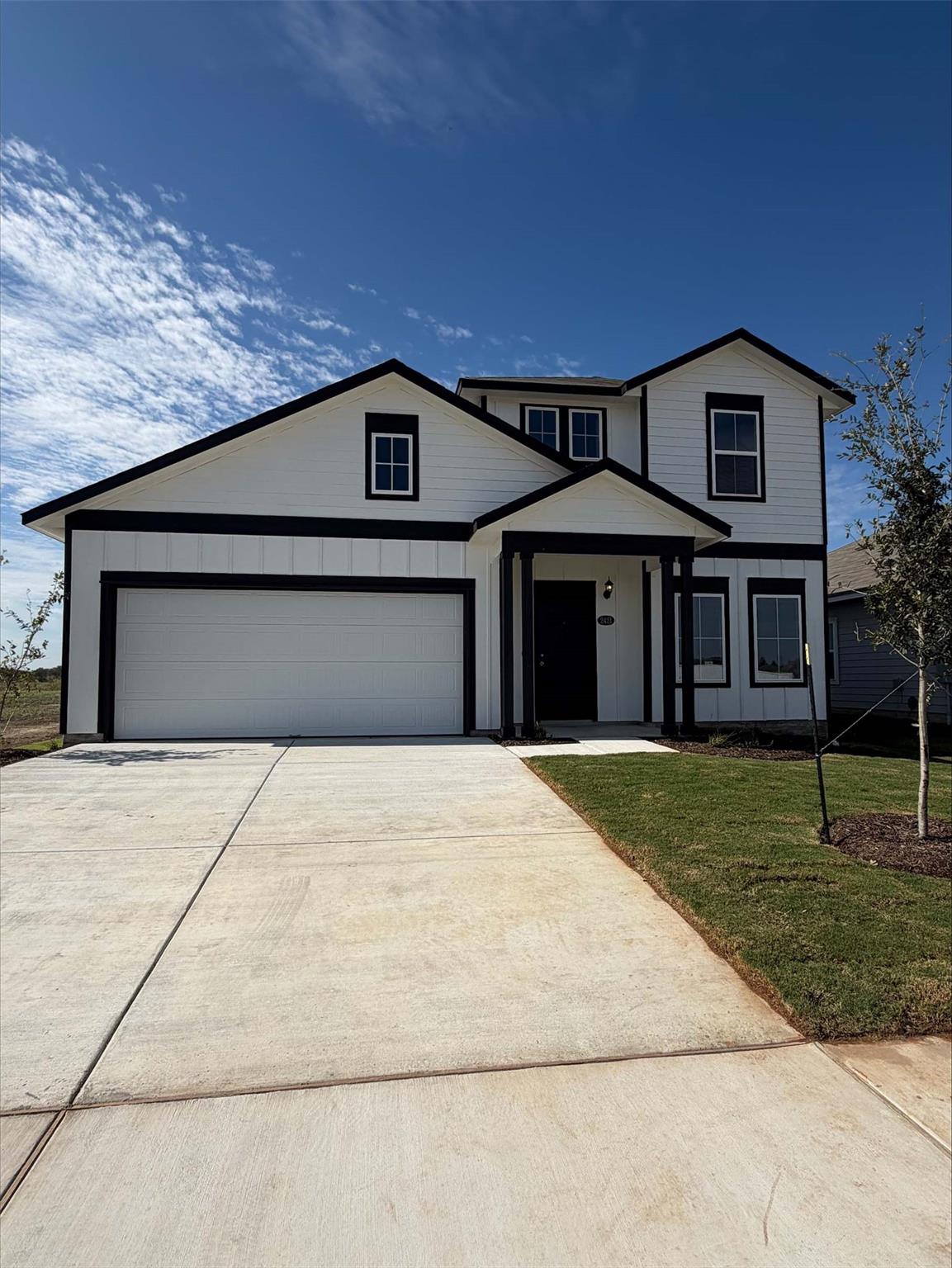 2421 Winding Creek RD