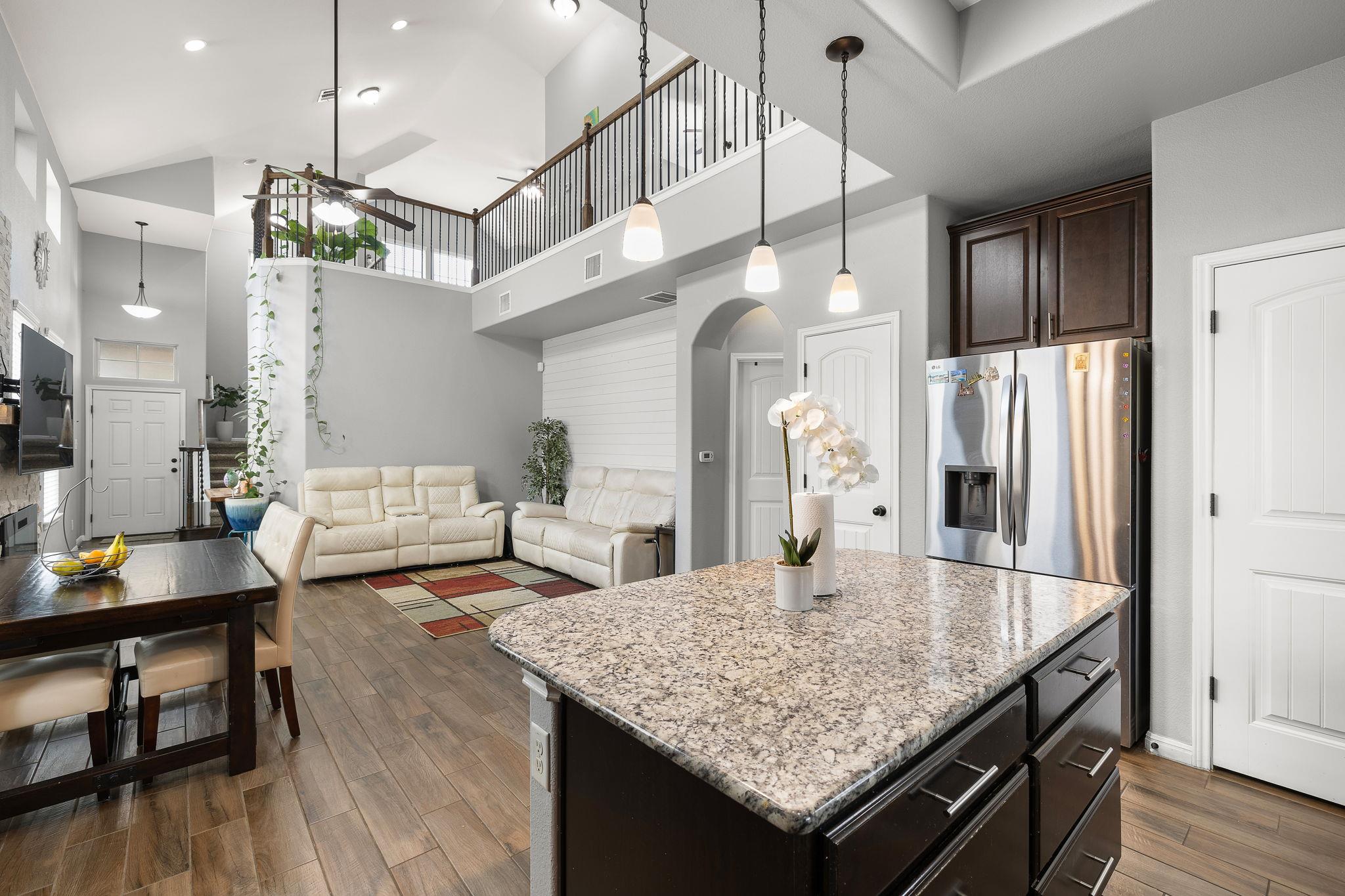 1401 Little Elm TRL # 215