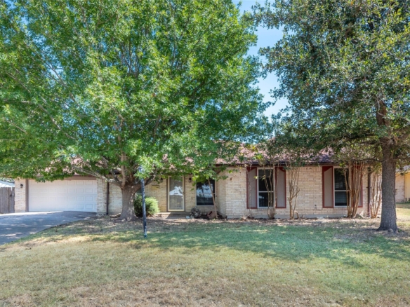5505 Pendleton LN