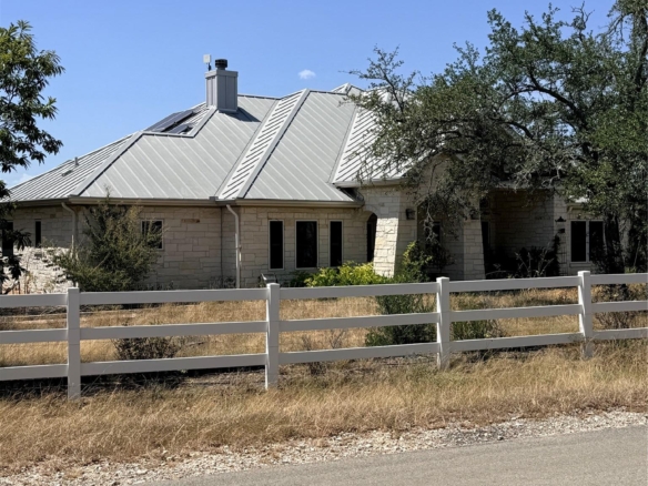 300 Medlin Creek LOOP