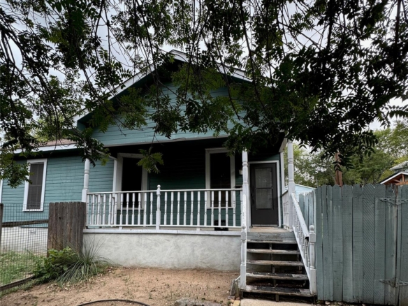 2503 Walter ST