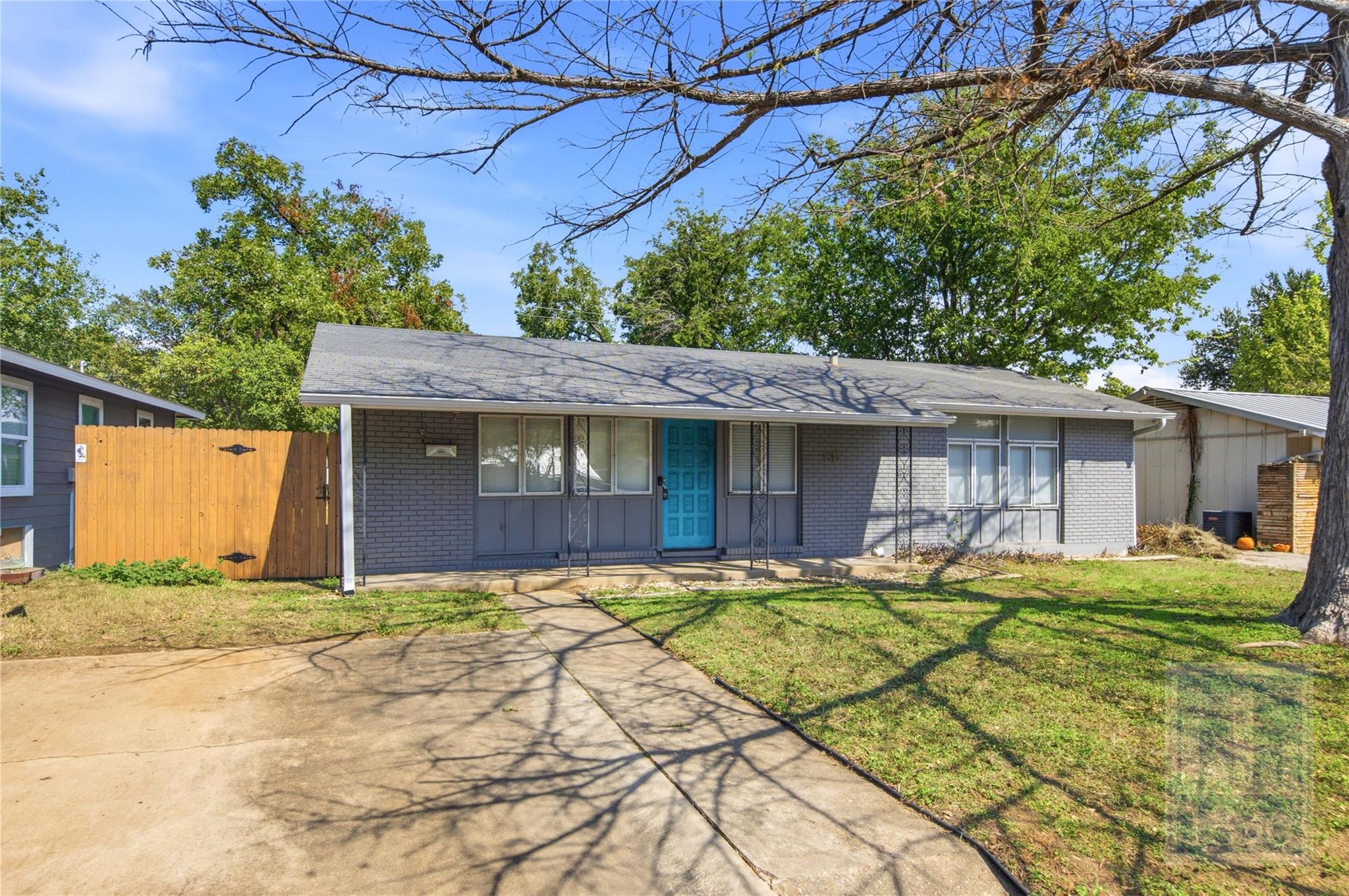 1510 Suffolk DR