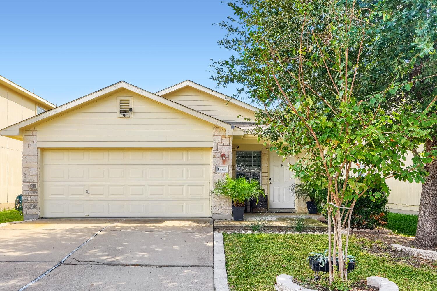 12717 Saint Mary DR