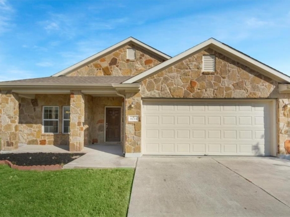 8233 Arezzo DR