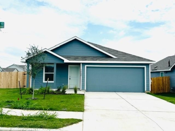 14425 Treyvon RD