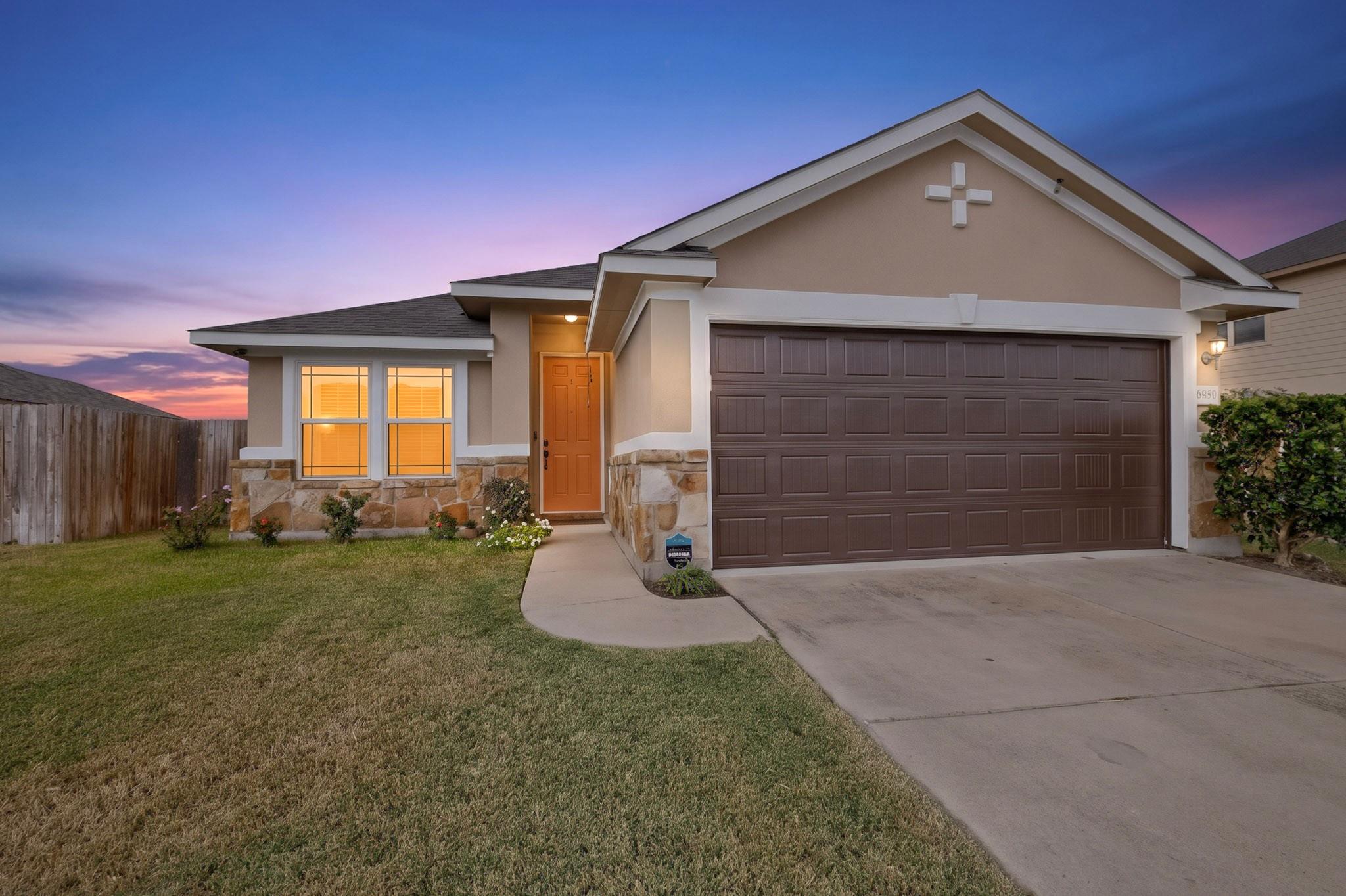 19201 Nicole LN