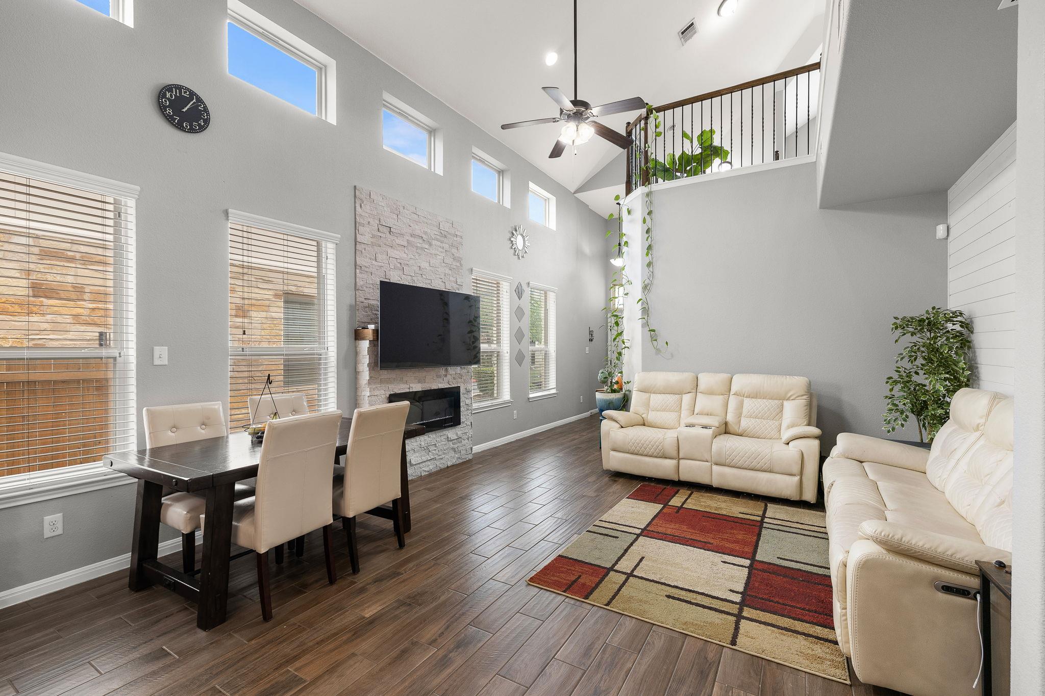 1401 Little Elm TRL # 215