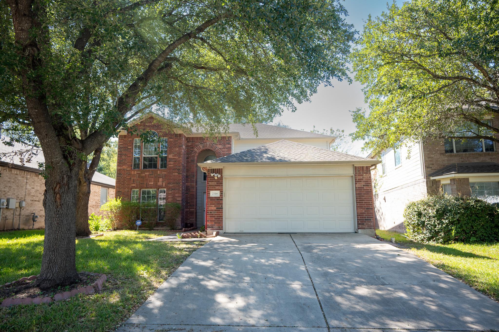 35d0f34e-ef09-441c-bf6a-7a01541c0275 2316 Paradise Ridge DR