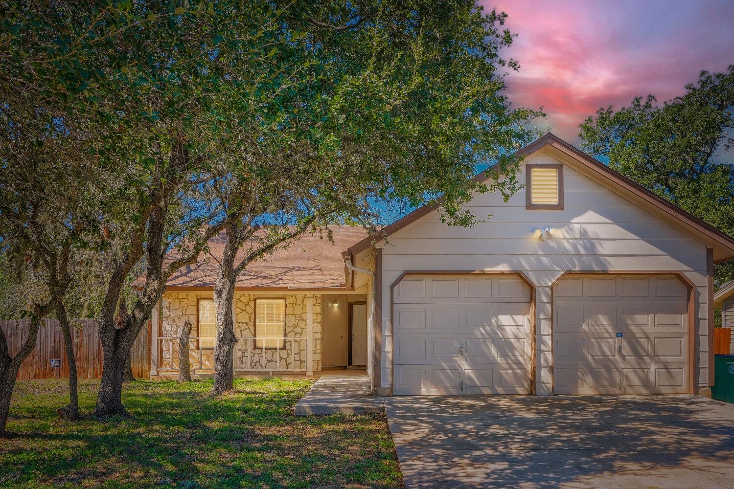 7712 Islander DR